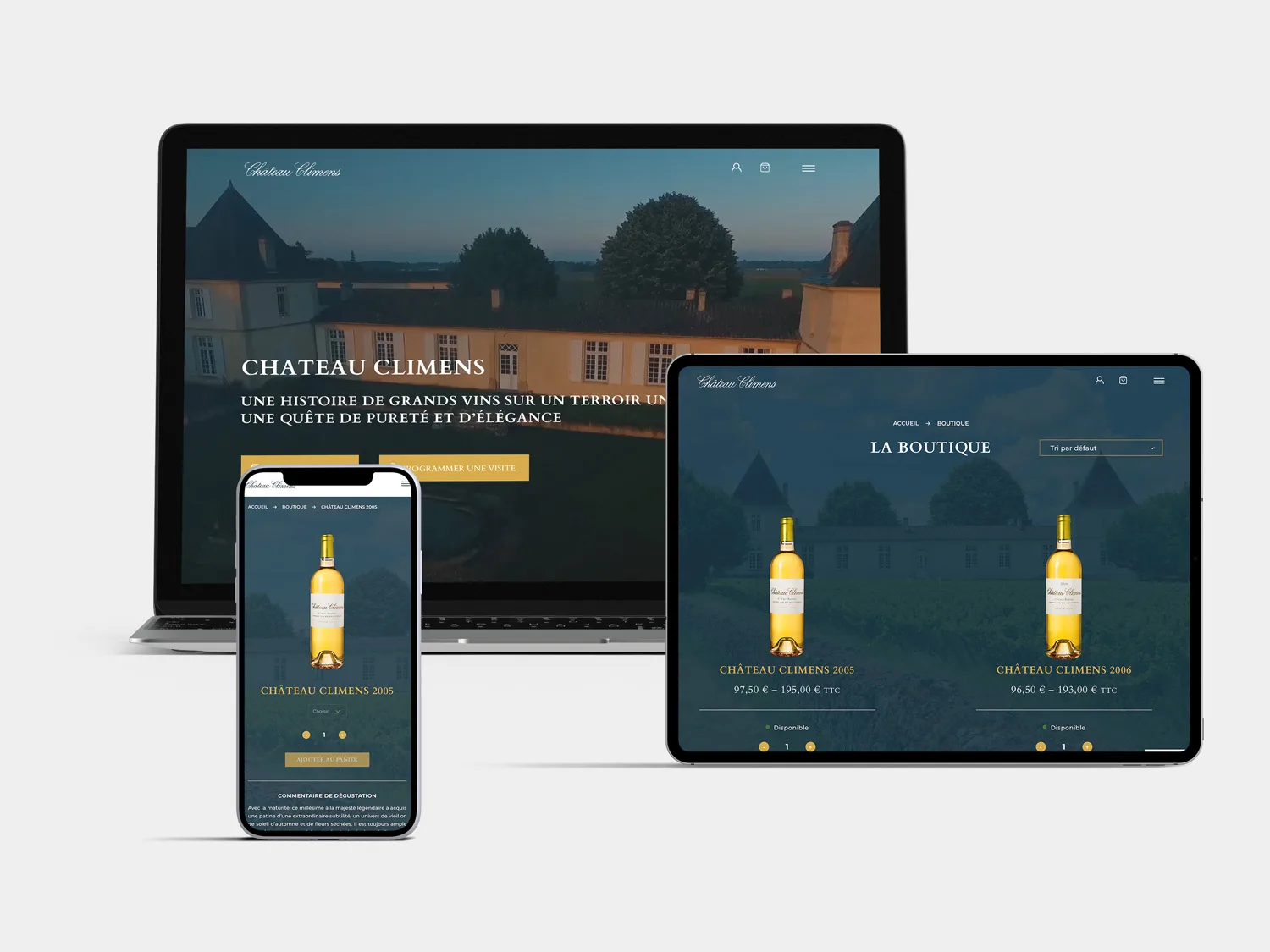 Trois écrans affichent le site web de Château Climens conçu par l'agence digitale Offensive